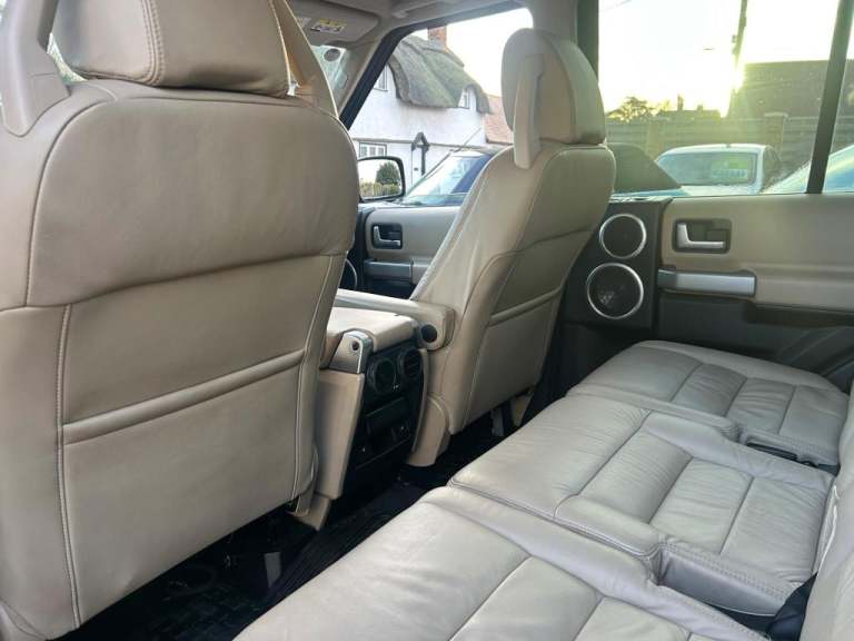  Land Rover Discovery 3 2.7 TD V6 HSE Station Wagon 5dr Diesel