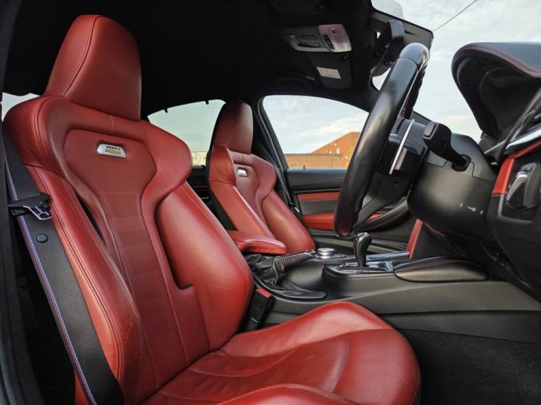 2016 BMW M3 3.0 BiTurbo Competition Saloon 4dr Petrol DCT Euro 6 (s/s) (450 ps) Saloon Petrol Aut...