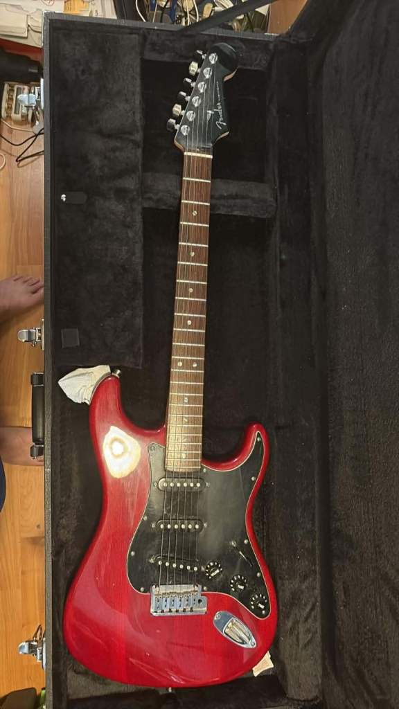 Fender FSR American Deluxe Mahogany Stratocaster 50th Anniversary, 2004