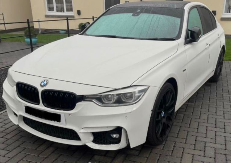 BMW 320i Auto (M-Sport Styling) - FSH + MOT