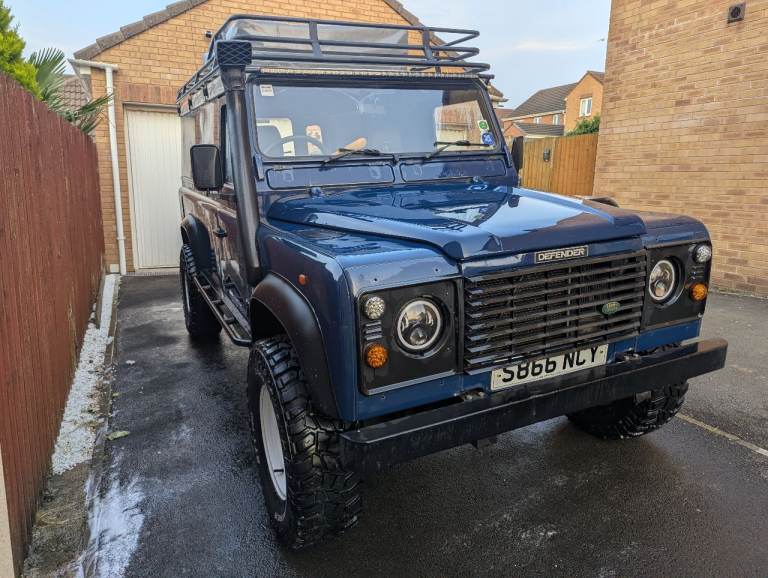 Land Rover, DEFENDER, Panel Van, 1999, Manual, 2401 (cc)