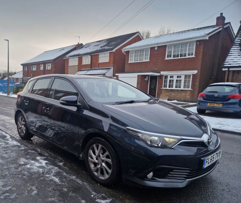 TOYOTA AURIS,Hatchback,2015, Manual *BARGAIN