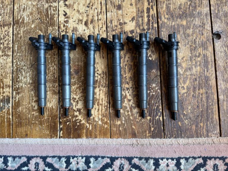 image for BMW B57 40d fuel injectors 