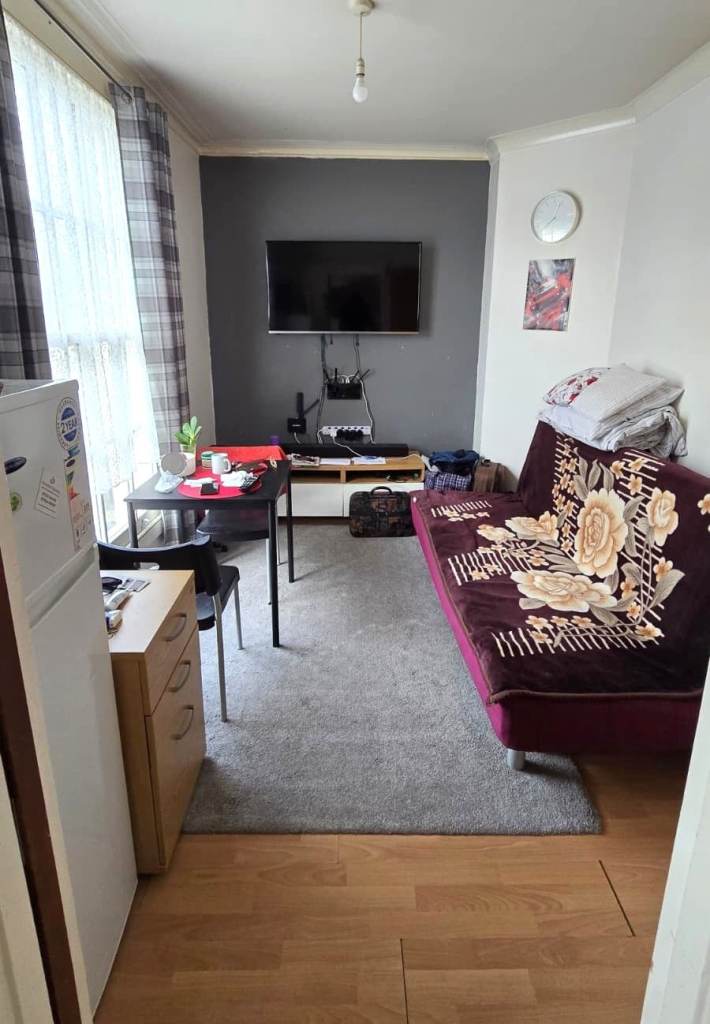 1 Bed Flat - Ocean Village - Water Rates INC - Earliest move in date: 15/11/2026