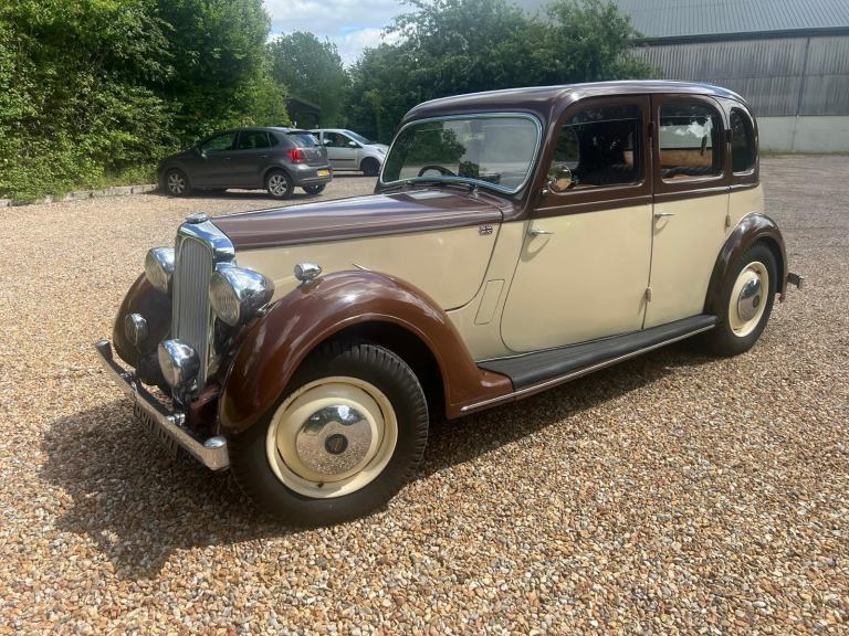 Rover P2 1946 - Twelve Six-Light Saloon - Walk Around Video 