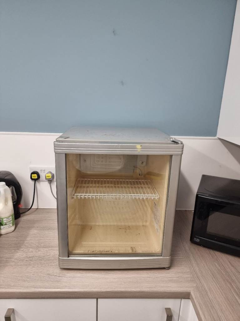 STELLA HUSKY FRIDGE 