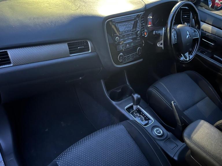 2016 Mitsubishi Outlander 2.2 DI-D GX3 5dr Auto ESTATE DIESEL Automatic