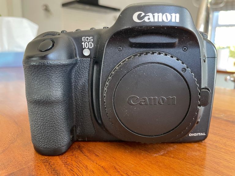 Canon EOS 10D Digital SLR Camera with Box and Cables