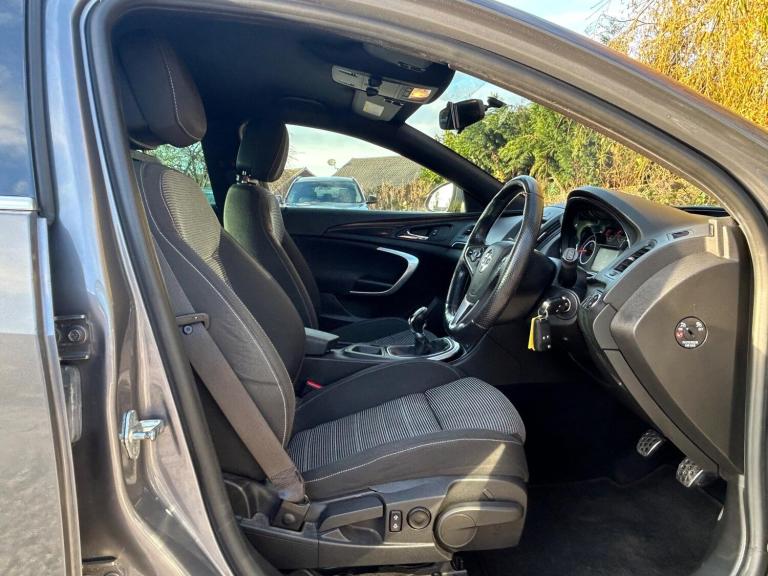 2016 Vauxhall Insignia 2.0 CDTi ecoFLEX SRi VX Line Nav Euro 6 (s/s) 5dr HATCHBACK Diesel Manual