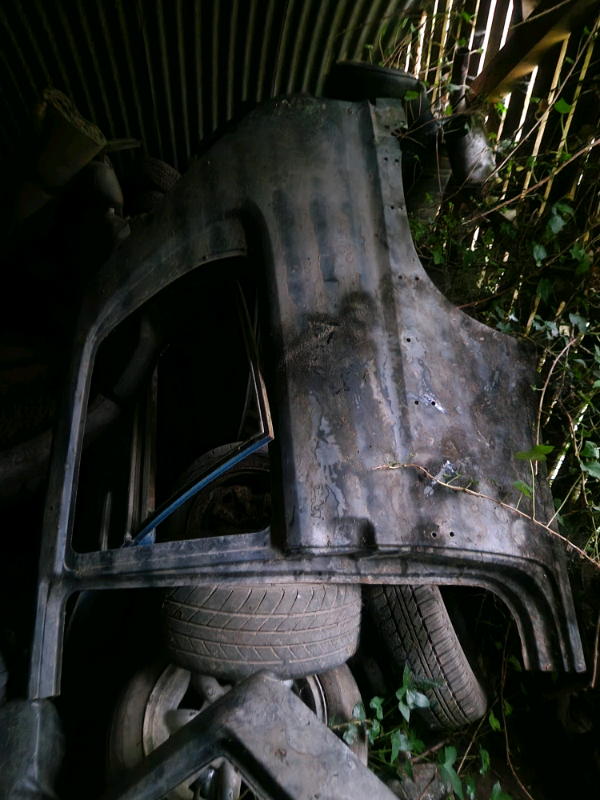 Citroen saxo vtr/vts/furio rear quarter 