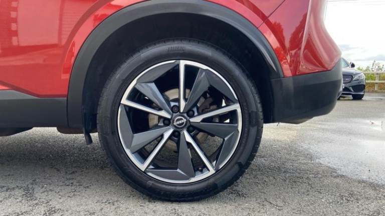 2022 Nissan Qashqai 1.3 DiG-T MH Tekna 5dr HATCHBACK PETROL Manual