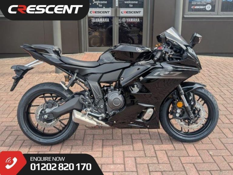 YAMAHA YZF R7 2026 - MIDNIGHT BLACK - NOW IN STOCK AT CRESCENT YAMAHA