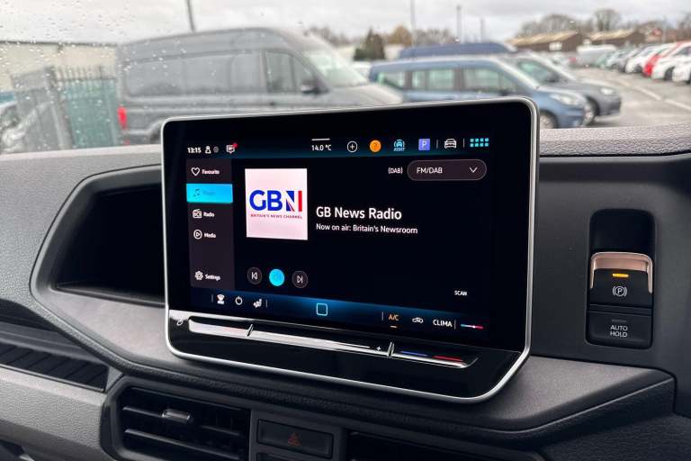 2025 Volkswagen Crafter 2.0 TDI 140PS Commerce High Roof Van PANEL VAN DIESEL Manual