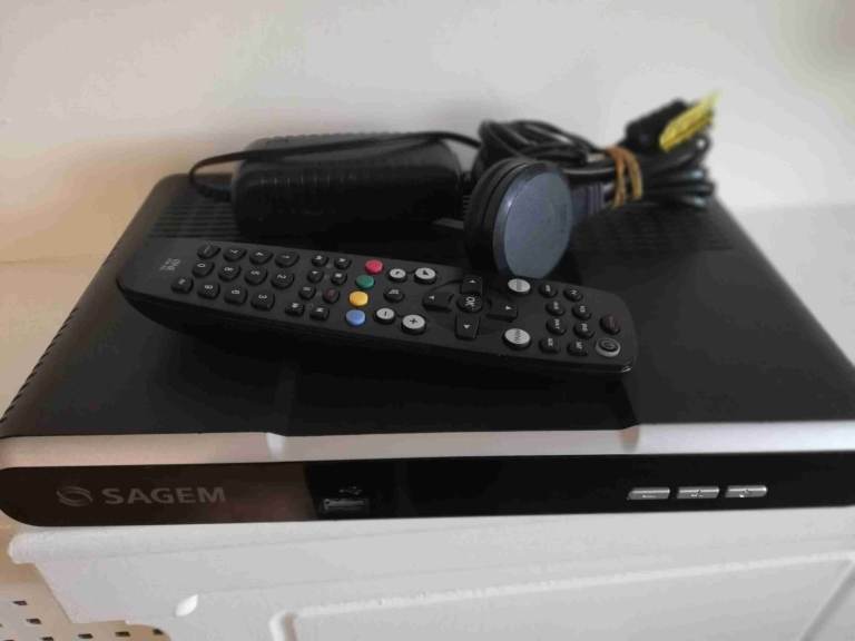 12V - Freeview Box Digital TV Recorder 160GB