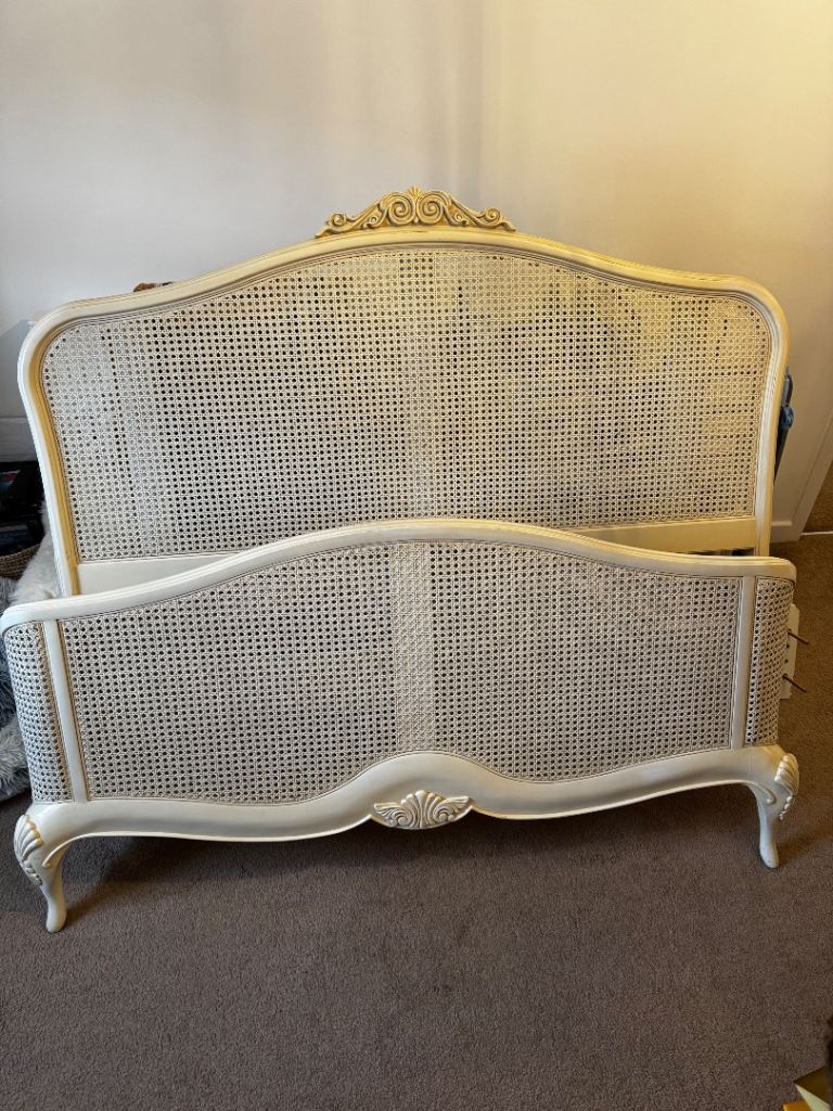 Willis & Gambier Double Ivory French Rattan Bed vintage shabby chic cottage 