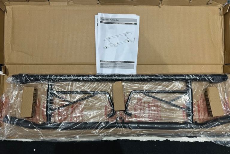 RRP £43.99 JX Fitness Door Frame pull up bar. Unused.