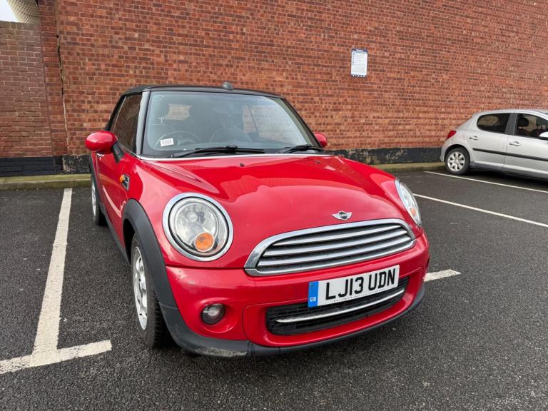 2013 MINI Convertible 1.6 Cooper 2dr CONVERTIBLE PETROL Manual