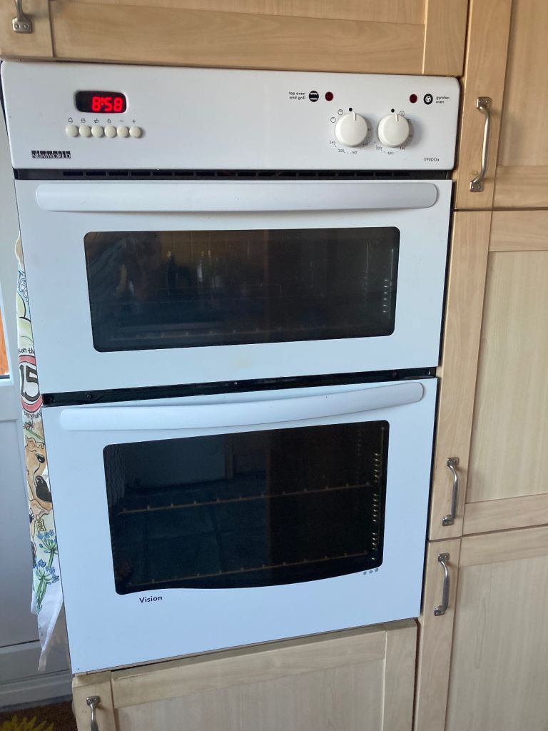 Double electric oven with grill