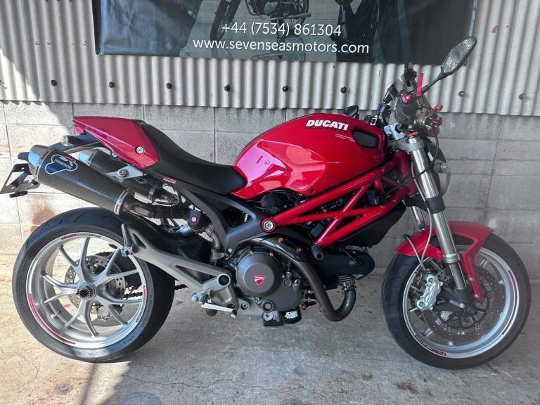 2010 JDM Ducati Monster 1100S