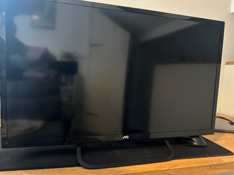 JVC 32 inch tv