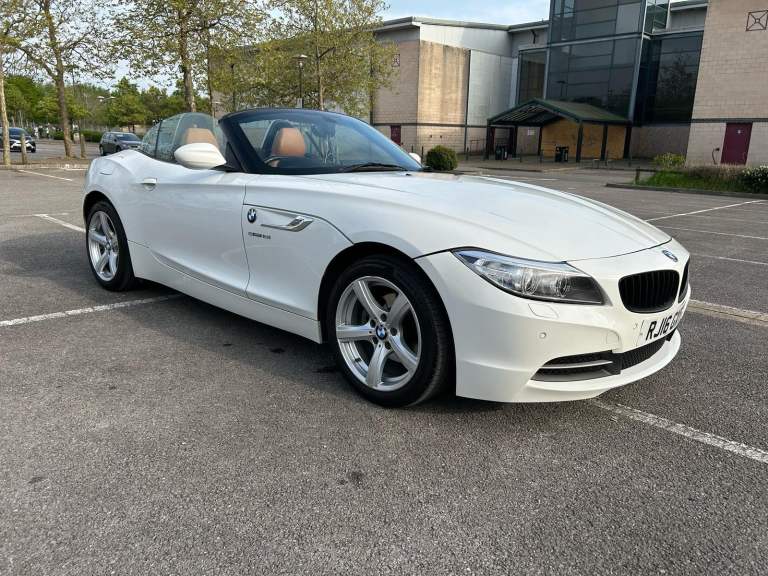 BMW, Z4, Convertible, 2016, Semi-Auto, 1997 (cc), 2 doors
