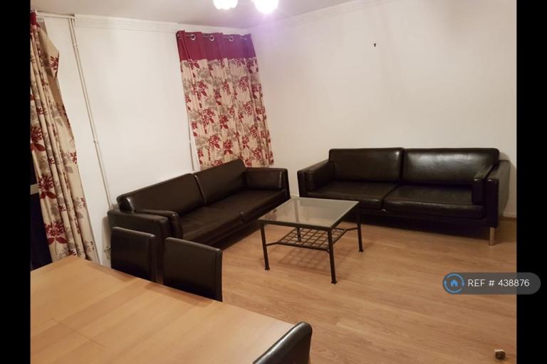3 bedroom flat in Fenwick Place, London, SW9 (3 bed) (#438876)