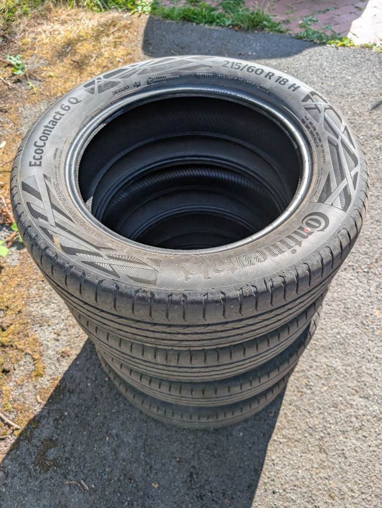 4 Continental Eco Contact 6Q Tyres 215/60R18 almost new delivery mileage