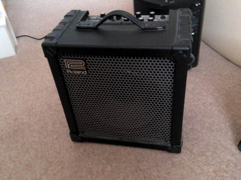 ROLAND CUBE 60 GUITAR AMP