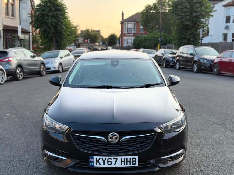 Vauxhall, INSIGNIA, Hatchback, 2017, Manual, 1598 (cc), 5 doors