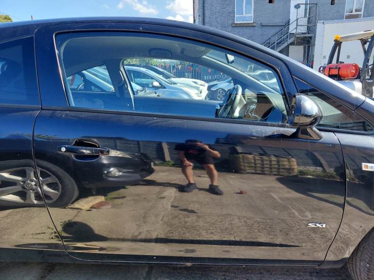 VAUXHALL CORSA D 2007-14 3 door DRIVER DOOR , colour: z20r