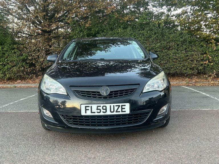 Vauxhall, ASTRA, Hatchback, 2010, Manual, 1398 (cc), 5 doors