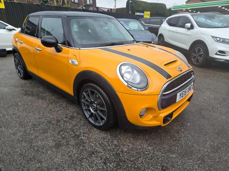 2015 MINI Hatch 2.0 Cooper S 5dr HATCHBACK PETROL Manual