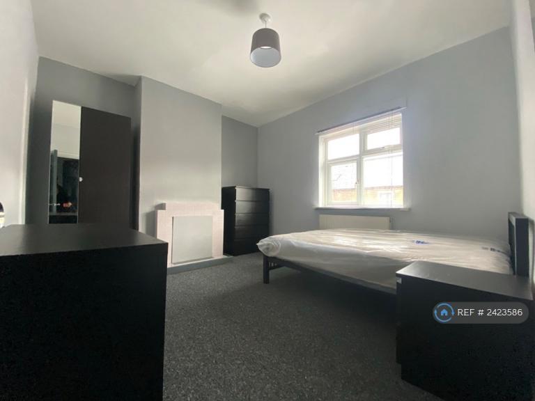 1 bedroom in Blenheim Road, Reading, RG1 (#2423586)