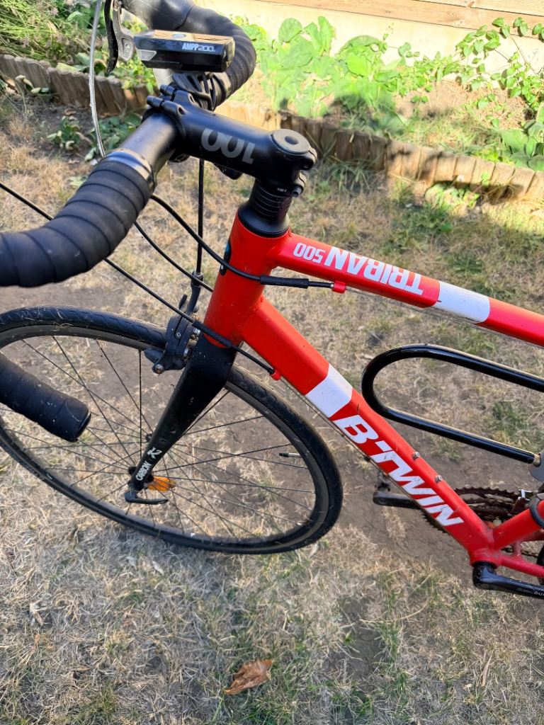 B'Twin 500 Triban Bike – Needs Service / TLC – Collection Only