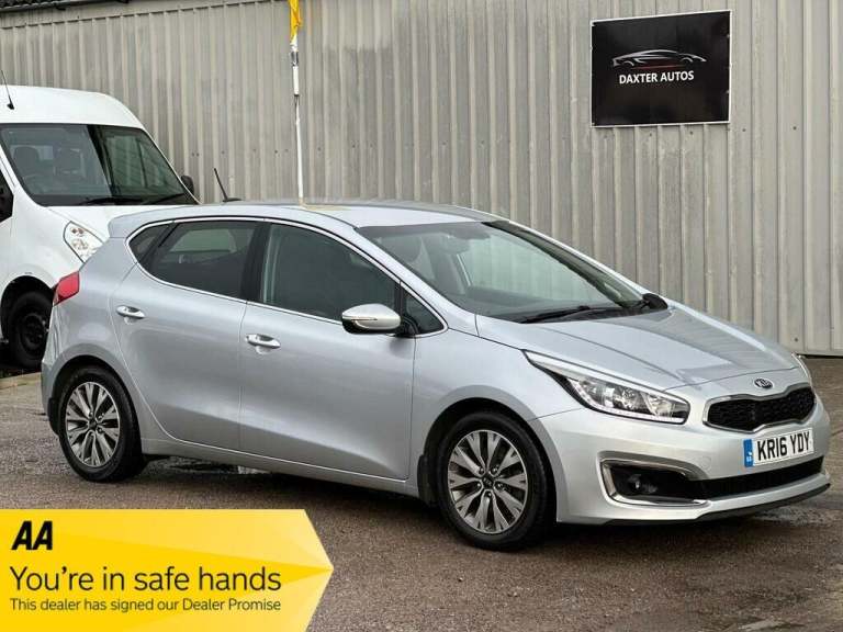 image for 2016 Kia Ceed 1.6 CRDi ISG 3 5dr HATCHBACK DIESEL Manual
