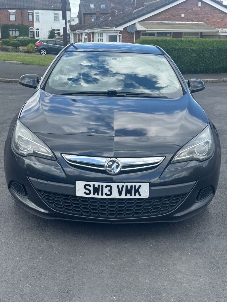 Vauxhall, ASTRA GTC, Hatchback, 2013, Manual, 1364 (cc), 3 doors