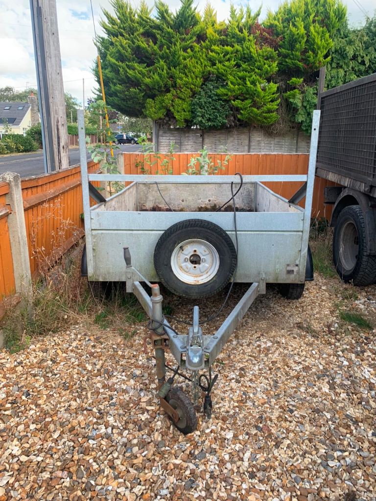 Caddy trailer 
