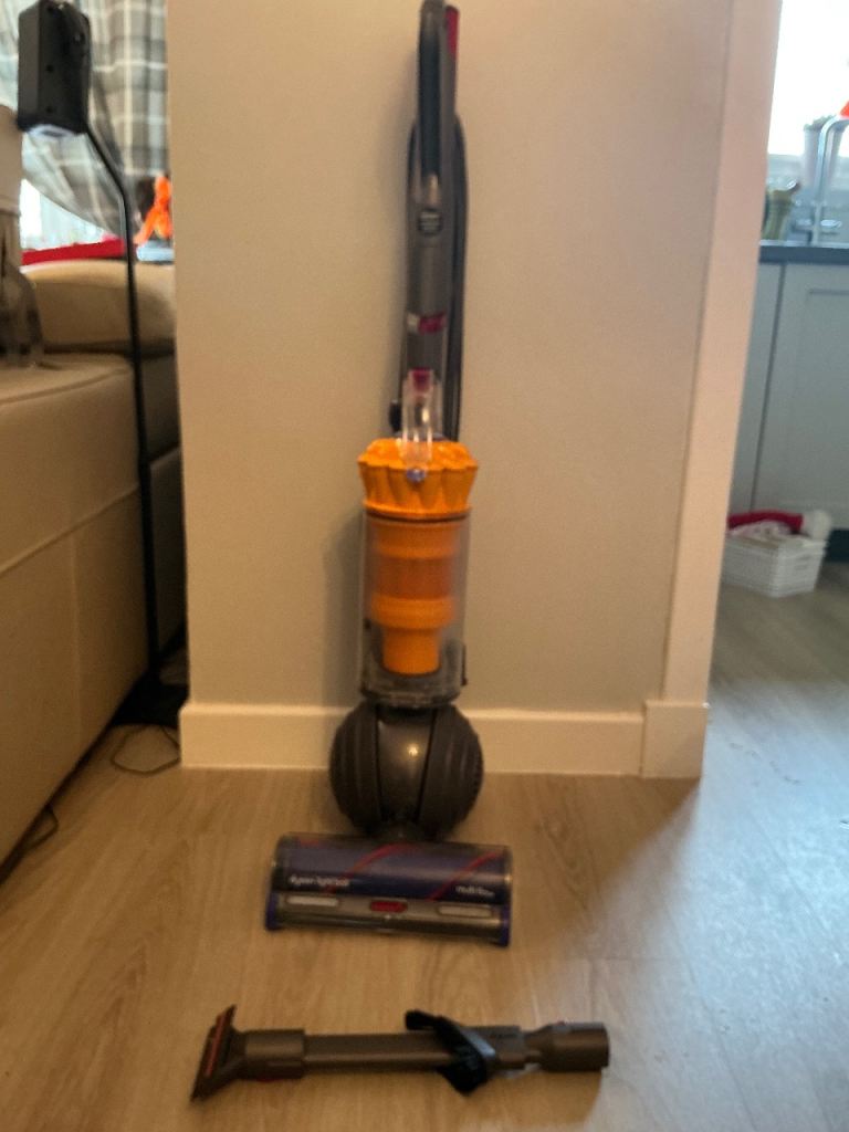 Dyson up22 vacuum cleaner 