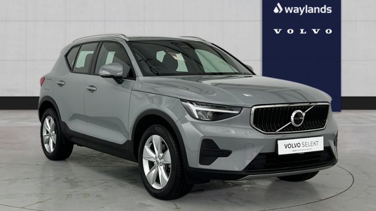 2025 Volvo XC40 Core, B3 Mild hybrid, Petrol Estate Petrol Automatic