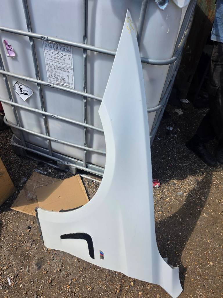BMW 4 SERIES F32 F33 f36 LEFT PASSENGER Side WING FENDER PANEL WHITE BREAKING PARTS 