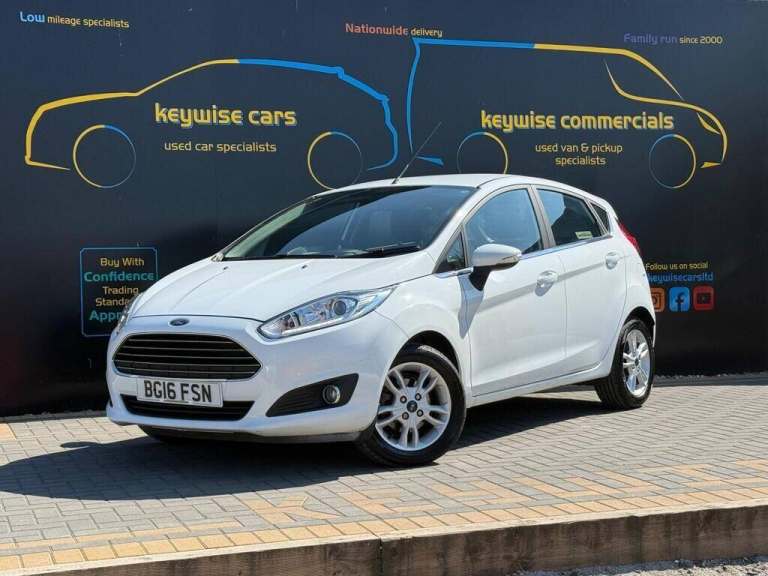 2016 Ford Fiesta 1.25 82 Zetec 5dr HATCHBACK PETROL Manual