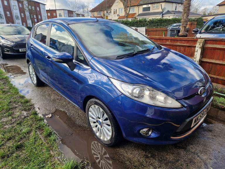 Ford Fiesta Titanium 1.4 Petrol 2009 Blue 5-Door Bargain