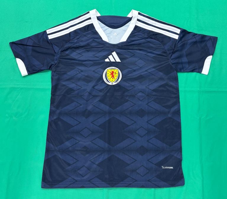 ScotIand 2026 W/C Adult shirt sizes small up to XXL