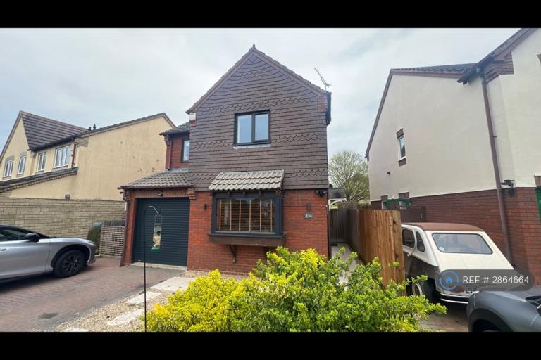 4 bedroom house in Ashlea Meadow, Cheltenham, GL52 (4 bed) (#2864664)