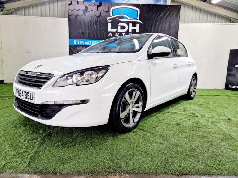 PEUGEOT 308 1.2 PureTech Active 2015