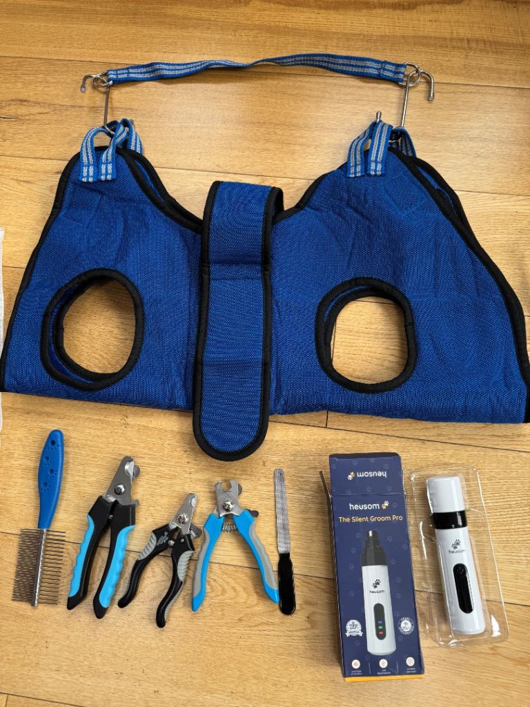 Dog Grooming hammock and Nail kit