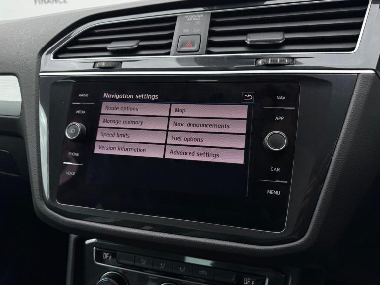 2019 Volkswagen Tiguan 2.0 TDI SE Navigation DSG 4Motion Euro 6 (s/s) 5dr ESTATE Diesel Automatic