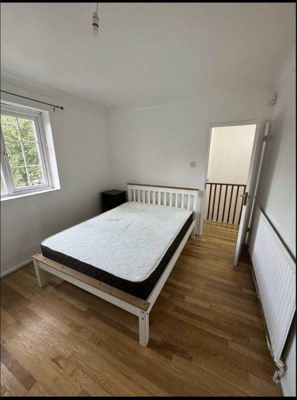 🔑 SPACIOUS DOUBLE ROOM IN MILE END ⭐