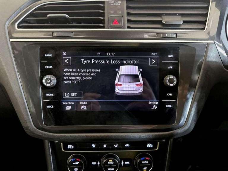2017 Volkswagen Tiguan 2.0 TDI SE Navigation Euro 6 (s/s) 5dr Manual SUV Diesel Manual