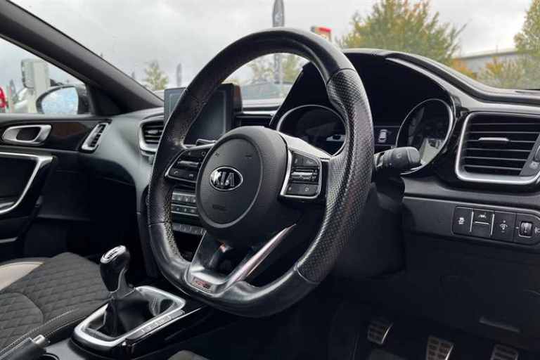 2019 Kia Ceed 1.4 T-GDi GT-Line Lunar Edition Hatchback 5dr Petrol Manual Euro 6 (s/s) (1 Hatchba...